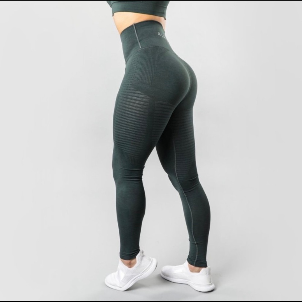Alphalete leggings